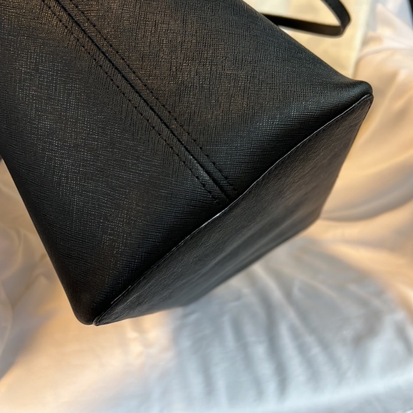 Michael Kors Jet Set Travel tote-Black-Medium - Picture 10 of 11